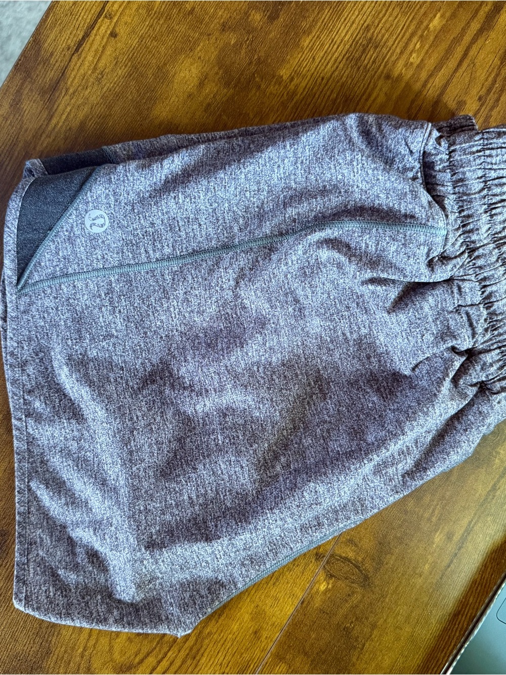 Lululemon grey and white hotty hot shorts, size 8, 4”.